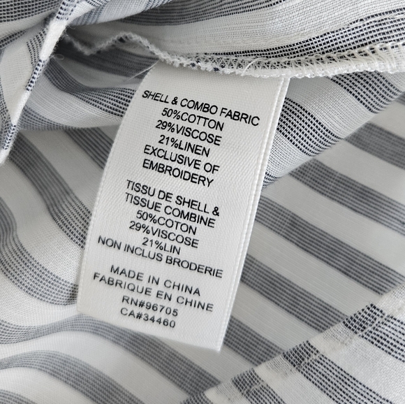 Rebecca Taylor Sleevless Gray and White Ruffle Striped Eyelet Bib Blouse - Picture 8 of 11